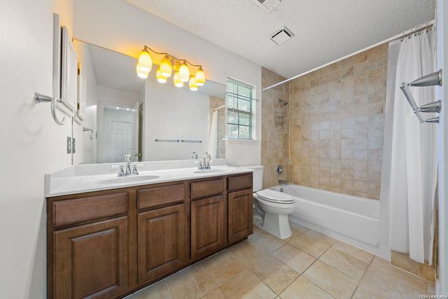 1426 Summit, San Antonio, TX 78258