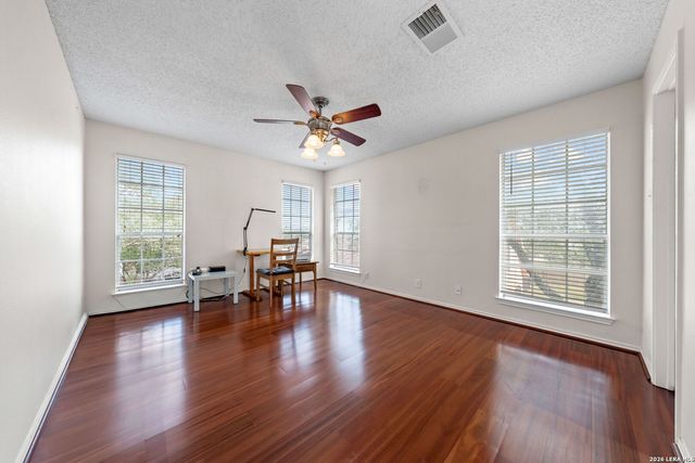 1426 Summit, San Antonio, TX 78258