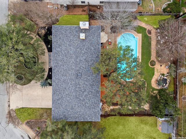 1426 Summit, San Antonio, TX 78258