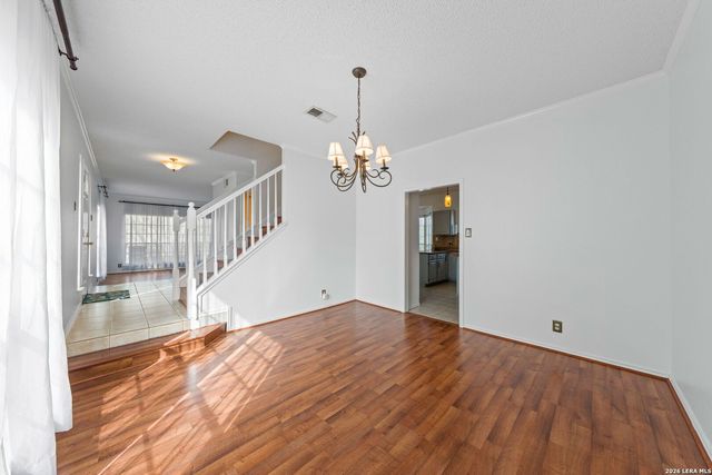 1426 Summit, San Antonio, TX 78258