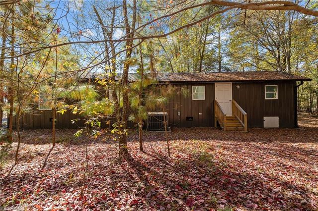 2627 Mccallum Road, Candor, NC 27229