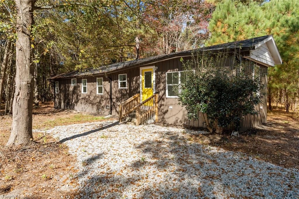 2627 Mccallum Road, Candor, NC 27229