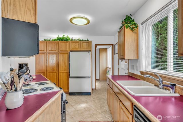 303 N B Street, Roslyn, WA 98941