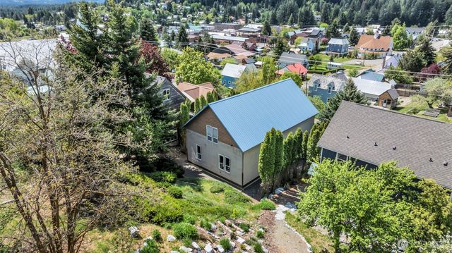 303 N B Street, Roslyn, WA 98941