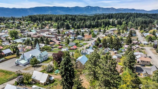 303 N B Street, Roslyn, WA 98941