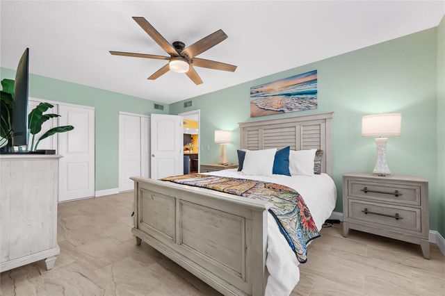 201 LAGOON DRIVE, Palm Harbor, FL 34683