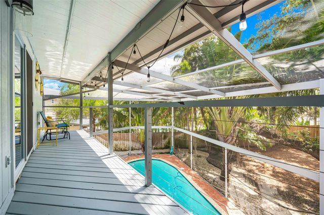 201 LAGOON DRIVE, Palm Harbor, FL 34683