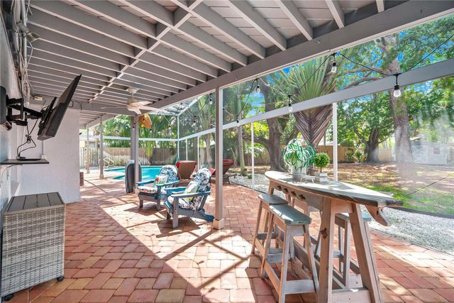 201 LAGOON DRIVE, Palm Harbor, FL 34683