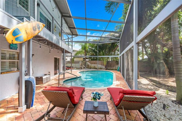 201 LAGOON DRIVE, Palm Harbor, FL 34683