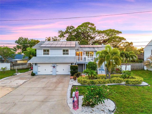 201 LAGOON DRIVE, Palm Harbor, FL 34683