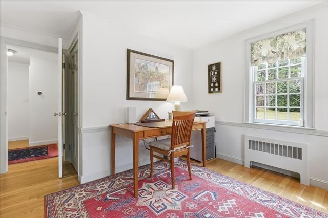 65 Walpole St, Dover, MA 02030