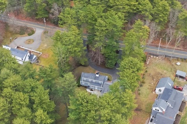 65 Walpole St, Dover, MA 02030