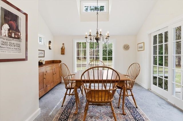 65 Walpole St, Dover, MA 02030