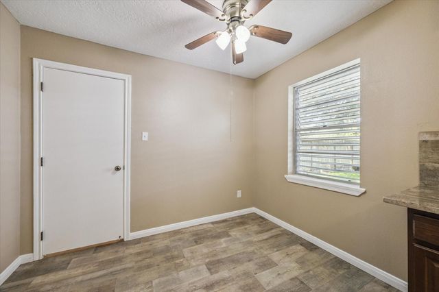 7806 Jonquil Drive, Texas City, TX 77591