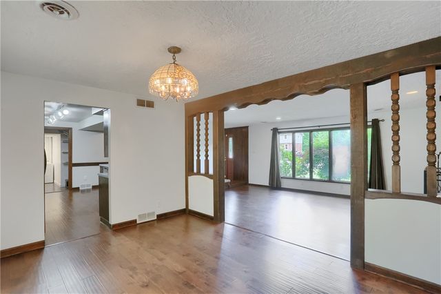 106 Colonial Way, Center Twp, PA 15001