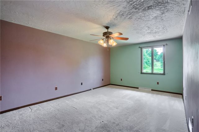 106 Colonial Way, Center Twp, PA 15001