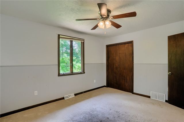 106 Colonial Way, Center Twp, PA 15001