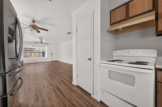 13026 Clarewood Drive, Houston, TX 77072