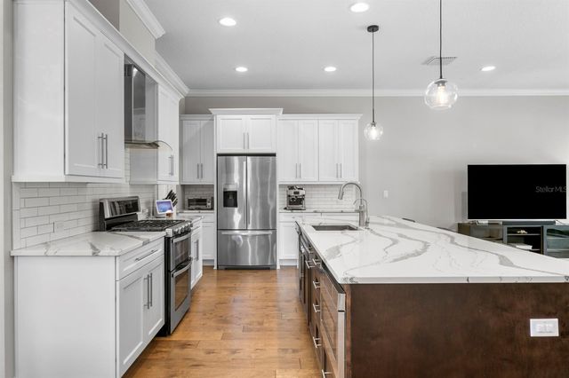 3215 W DE LEON STREET 6, Tampa, FL 33609