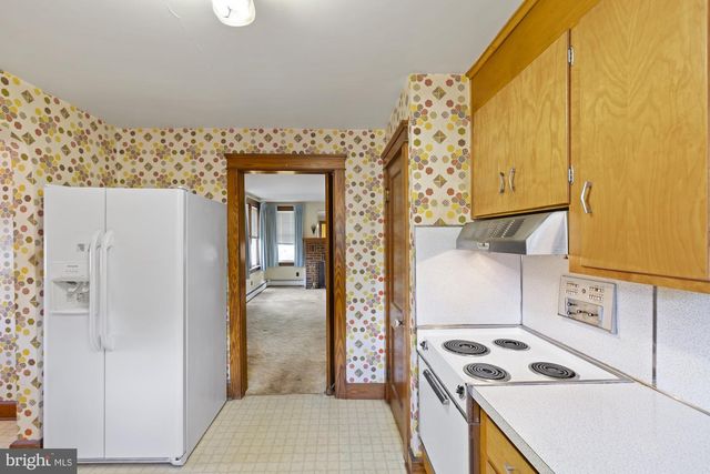 203 PARK HEIGHTS BLVD, Hanover, PA 17331
