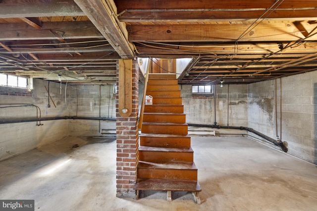 203 PARK HEIGHTS BLVD, Hanover, PA 17331
