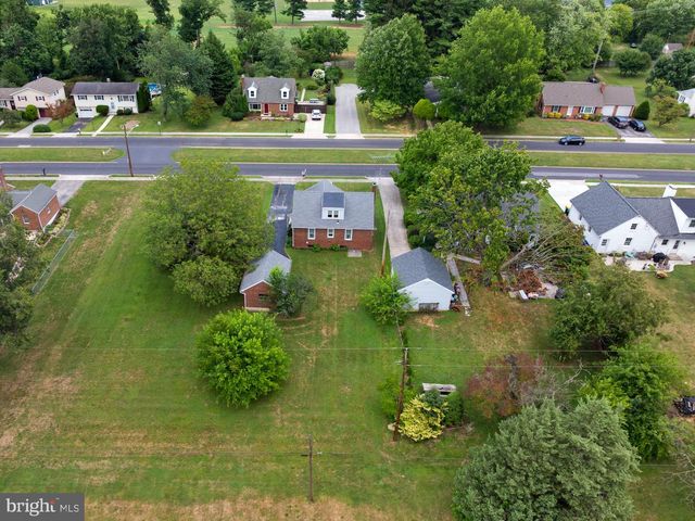 203 PARK HEIGHTS BLVD, Hanover, PA 17331