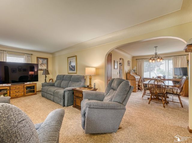 831 Wolverine Avenue, Monroe, MI 48161