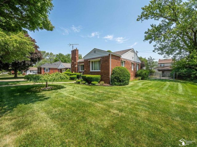 831 Wolverine Avenue, Monroe, MI 48161