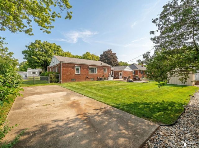831 Wolverine Avenue, Monroe, MI 48161