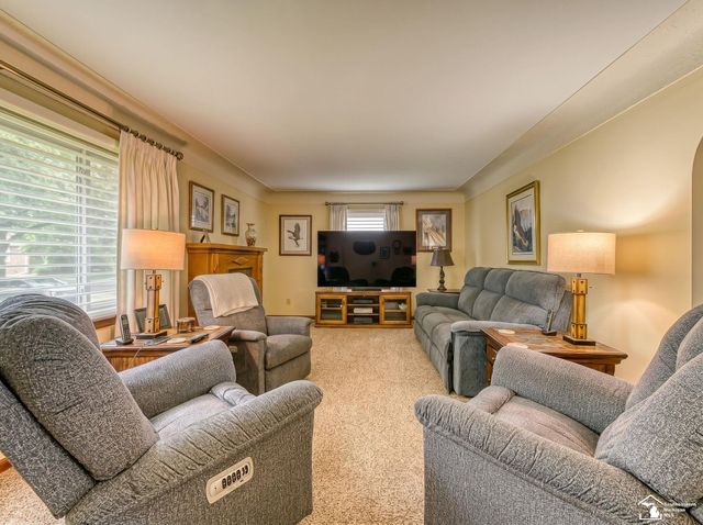 831 Wolverine Avenue, Monroe, MI 48161