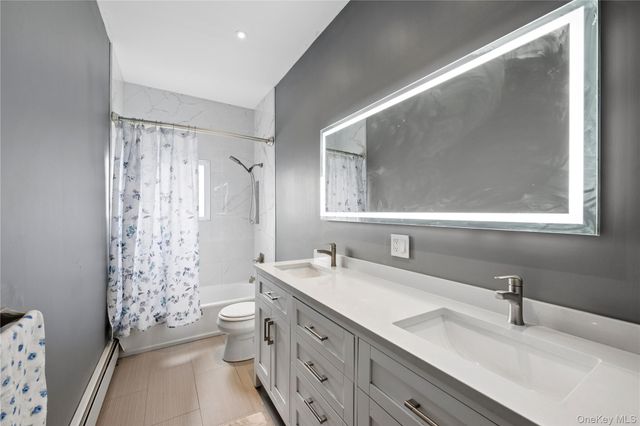40 Scholar Lane, Commack, NY 11725