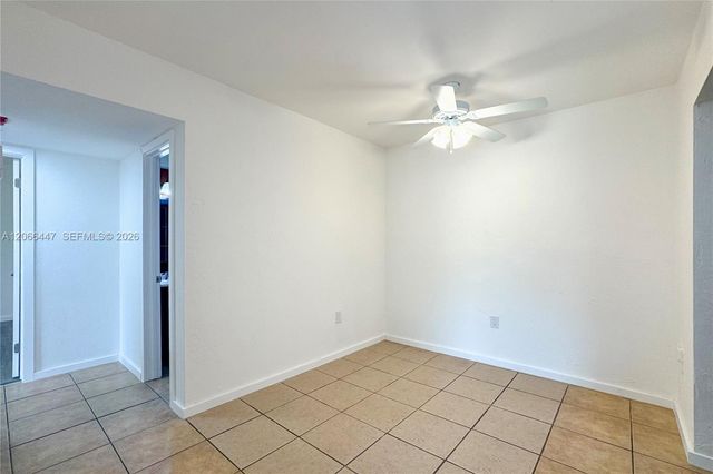 13898 SW 90th Avenue 204-EE, Miami, FL 33176
