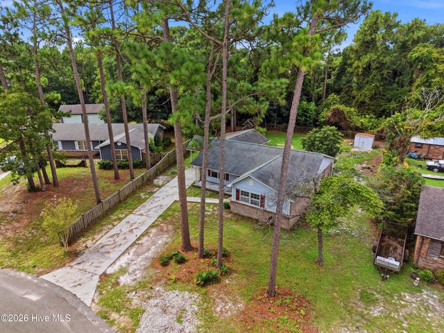 3619 Bent Tree Court, Wilmington, NC 28405