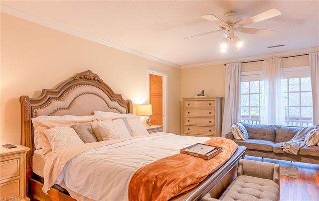 900 Warren Farm Road, Walnut Cove, NC 27052