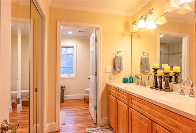 900 Warren Farm Road, Walnut Cove, NC 27052