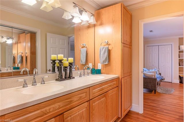 900 Warren Farm Road, Walnut Cove, NC 27052