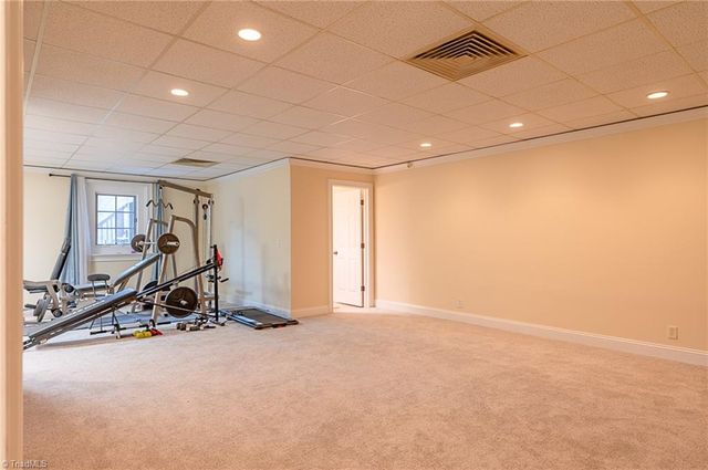 900 Warren Farm Road, Walnut Cove, NC 27052