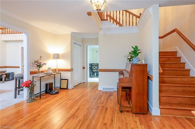 900 Warren Farm Road, Walnut Cove, NC 27052