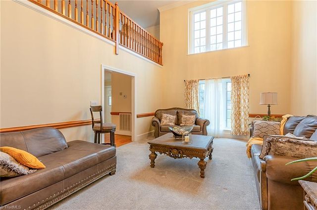 900 Warren Farm Road, Walnut Cove, NC 27052