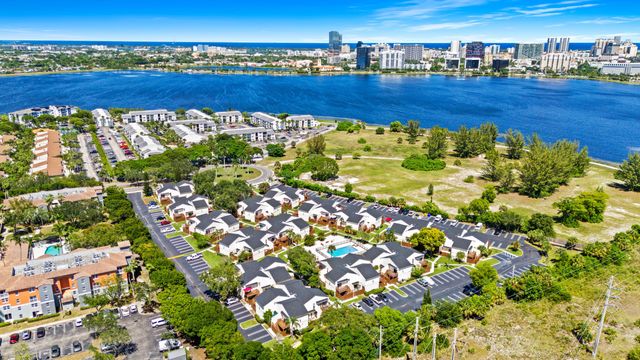 641 Executive Center Drive P105, West Palm Beach, FL 33401