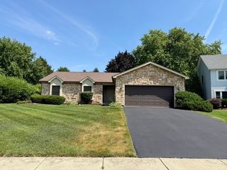 1024 Burke Court, Naperville, IL 60563