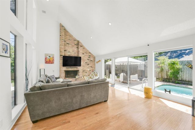 10815 Cranbrook Road, Houston, TX 77042