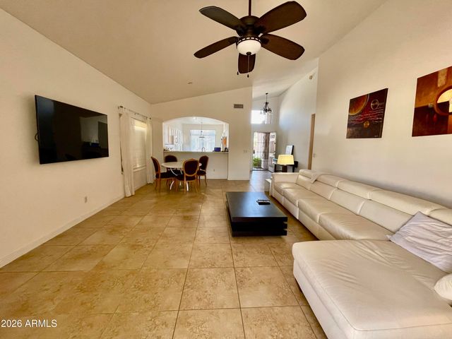 4377 E COOLBROOK Avenue, Phoenix, AZ 85032