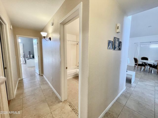 4377 E COOLBROOK Avenue, Phoenix, AZ 85032