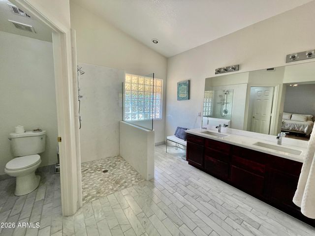 4377 E COOLBROOK Avenue, Phoenix, AZ 85032