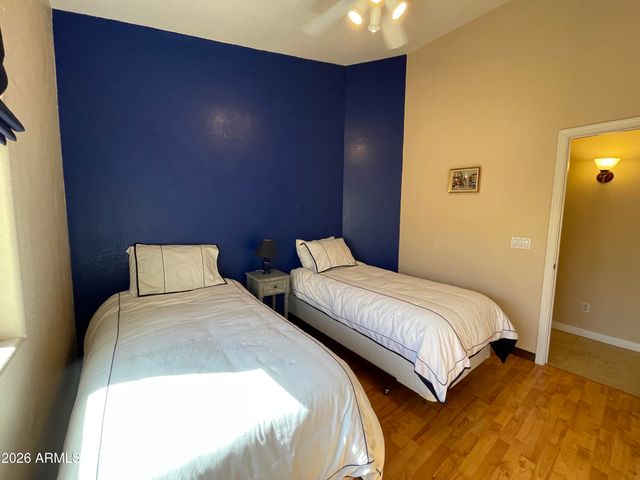 4377 E COOLBROOK Avenue, Phoenix, AZ 85032