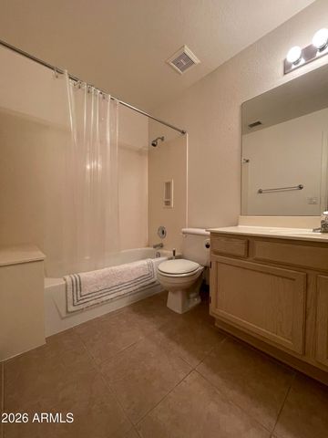 4377 E COOLBROOK Avenue, Phoenix, AZ 85032