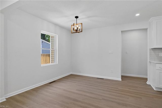 607 Maycox AVE, Norfolk, VA 23505