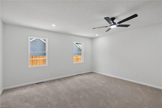 607 Maycox AVE, Norfolk, VA 23505