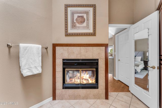 5822 W ABRAHAM Lane, Glendale, AZ 85308